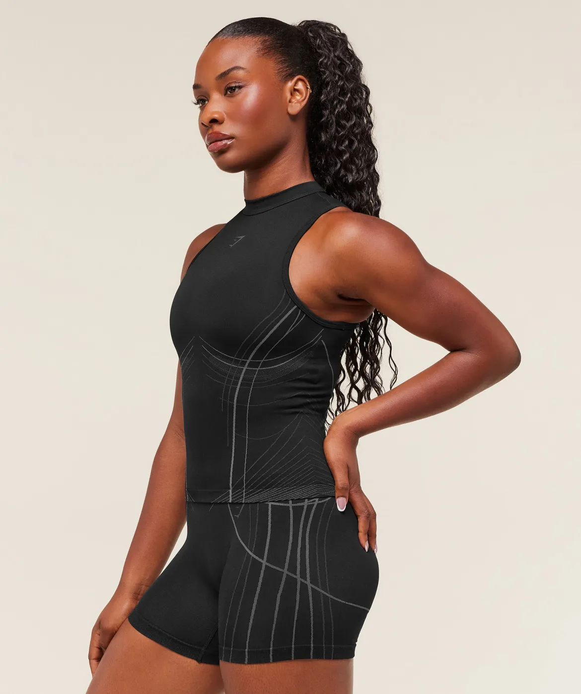 Apex Seamless Tank