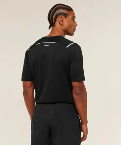 Arrival Contrast T-Shirt