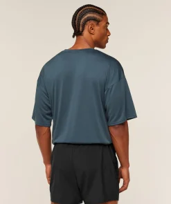 Arrival Oversized T-Shirt