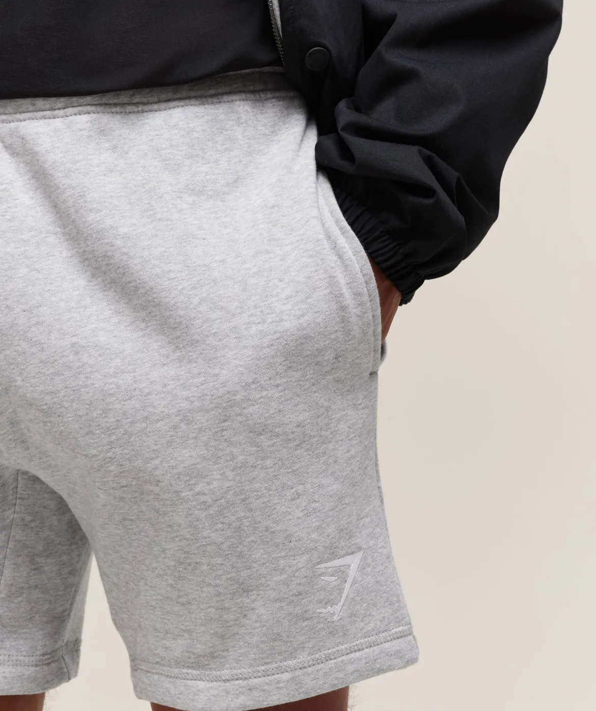 Crest 7" Shorts