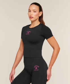 Everyday Seamless Graphic Short Sleeve Top