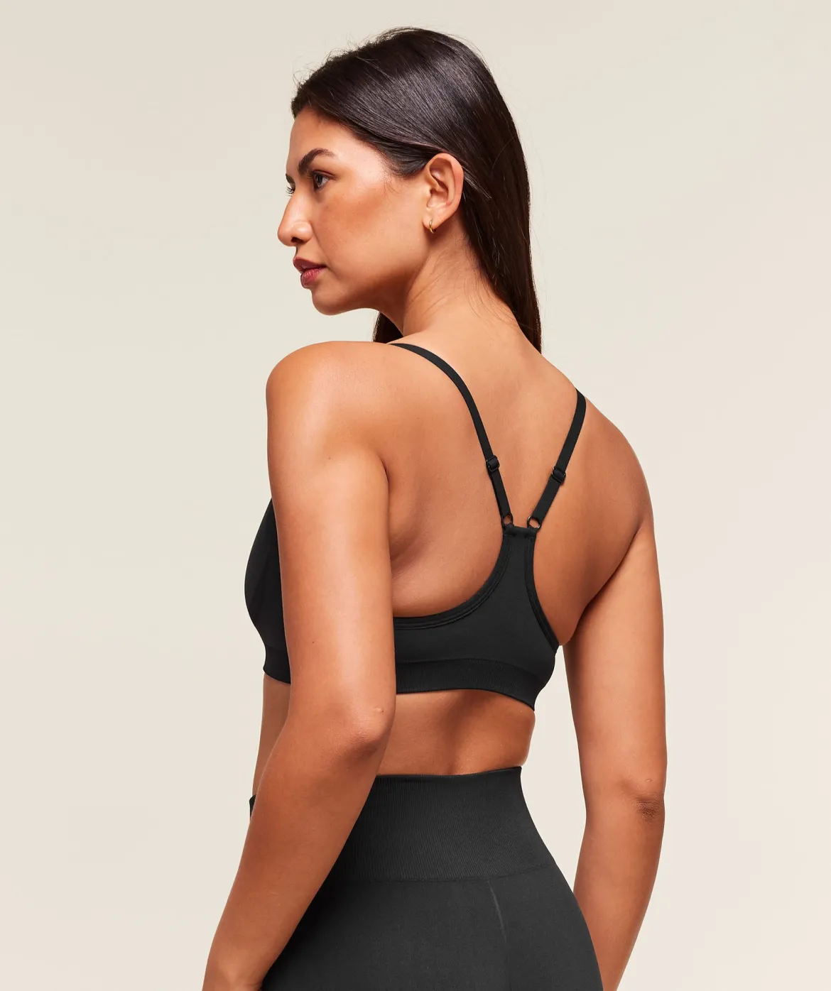 Everyday Seamless Racerback Sports Bra