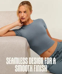 FeatherForm Short Sleeve T-Shirt