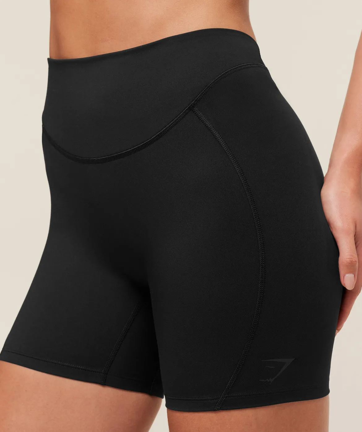 Lifting Dipped Waistband Shorts
