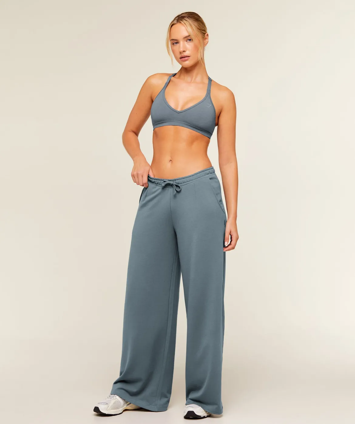 Lightweight Wide Leg Pants Regular