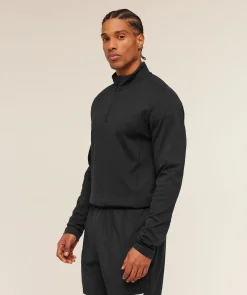 Off Duty 1/4 Zip
