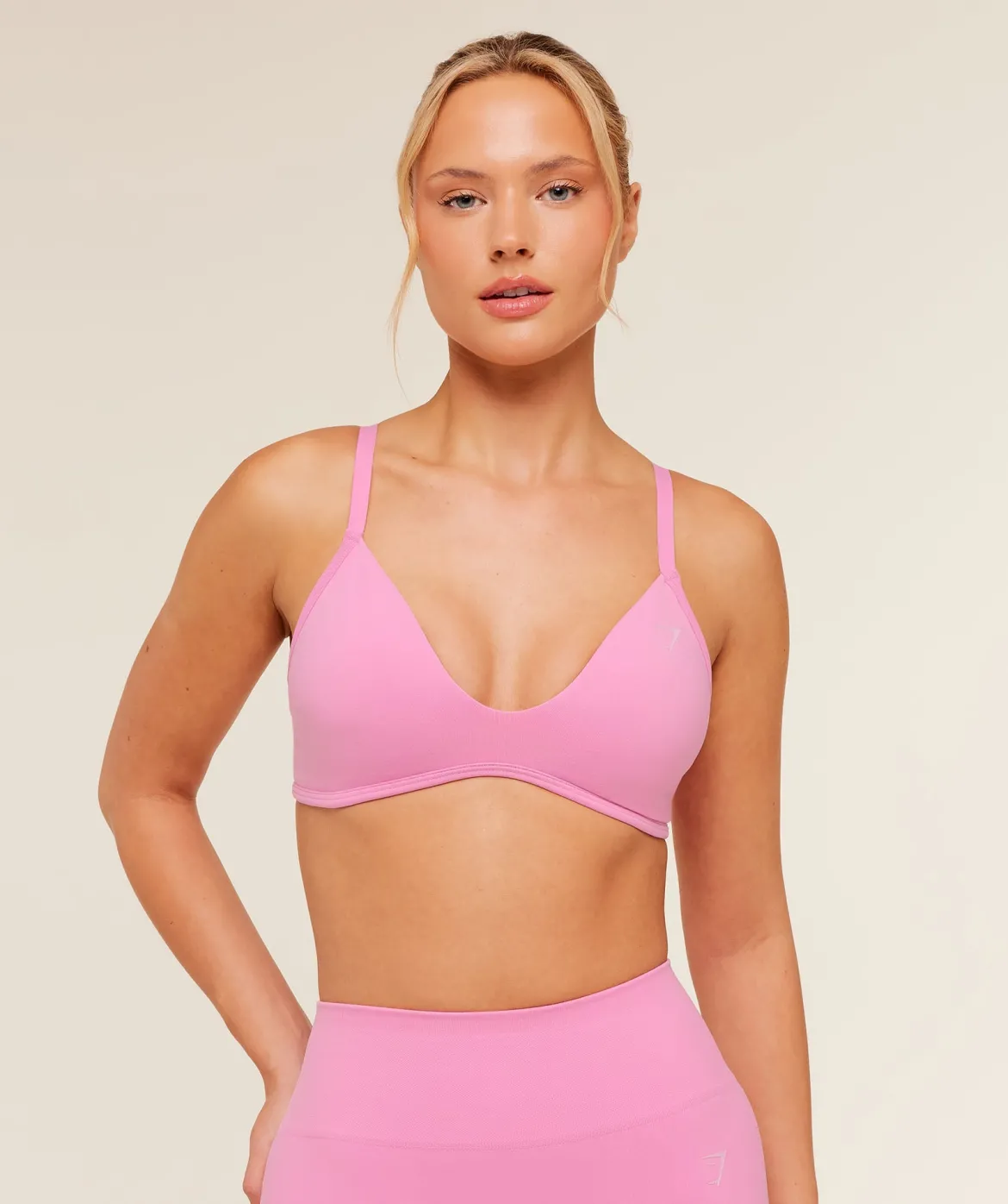 Soft Sculpt V-neck Sports Bra