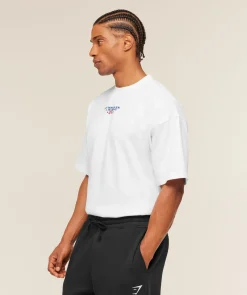 Trophy Graphic T-Shirt