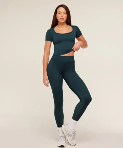 Weekend Seamless Short Sleeve Top