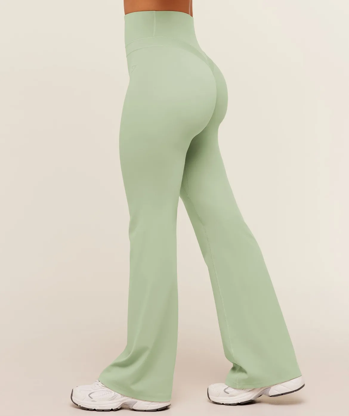 Whitney Short Flared Legging